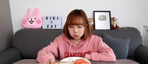 网红吃美食挑战美女,美女生态圈新潮流